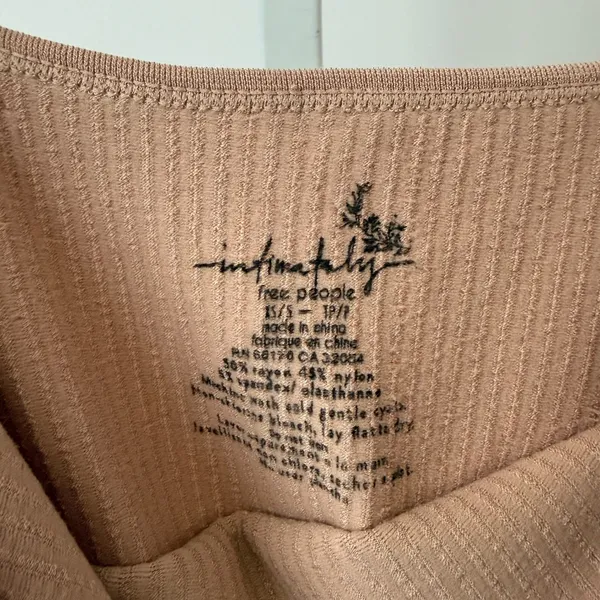 Free People Ribbed Boho Clean Minimalist Cropped Cami Tank XS/S Almond - Image 5