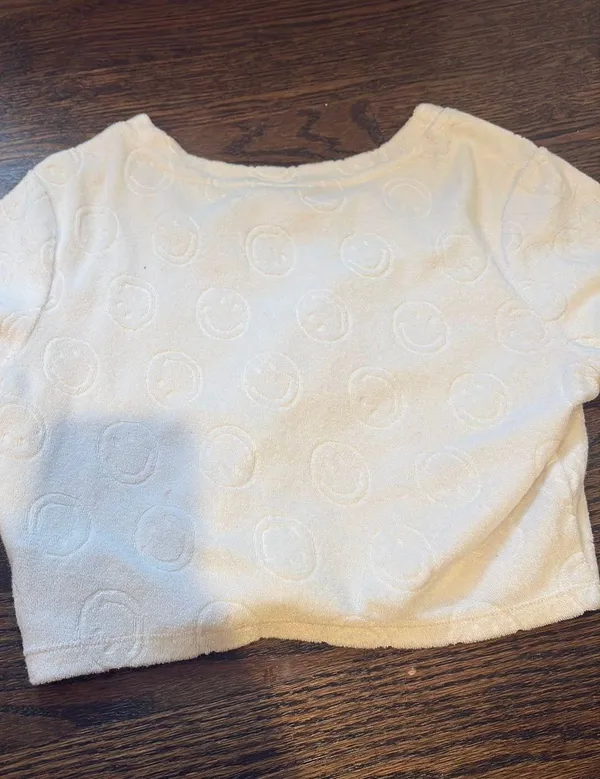 aerie white shirt smiley faces - Image 2
