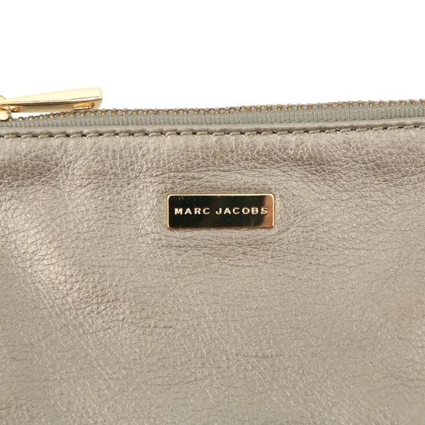 Marc Jacobs Soft Pebble Leather Platinum Colored Zip Top Coin Purse Wallet - Image 2