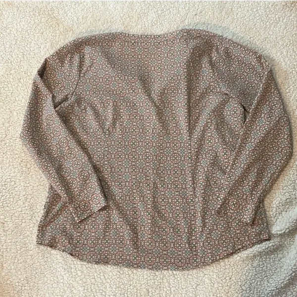 Van Heusen Blouse - Image 4