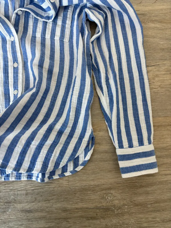 NWT J. Crew Blue and White Vertical Stripe Linen Button-Down Shirt - Image 8