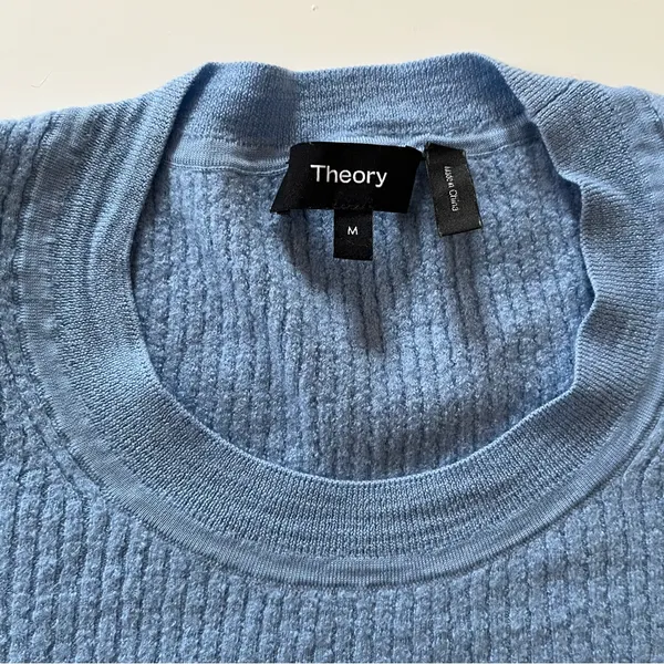 Theory 100% Wool Blue Short Sleeve Sweater* Shrunken but is cute crop top - Image 2