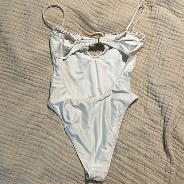 Forever 21 One Piece Swimsuit - Image 4