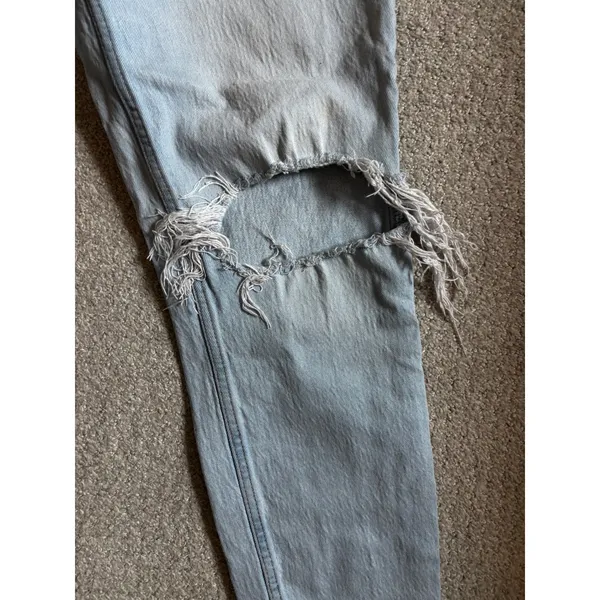Abercrombie & Fitch Skinny Jeans 31/12 Light Wash Distressed Curve Love HighRise - Image 5