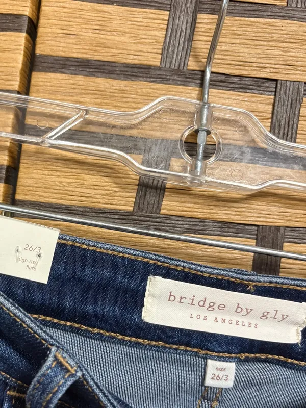 Bridge by gly high rise flare leg jeans size 3/26 - Image 5