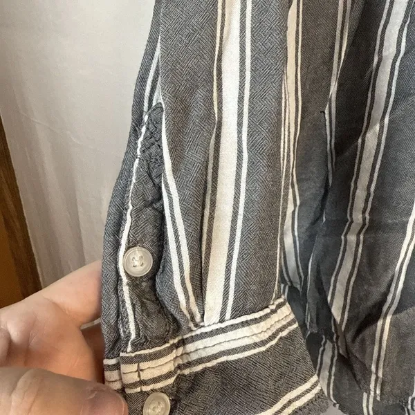 American Eagle Oversized Fit Grey And White Striped Button Shirt Women’s Medium - Image 6