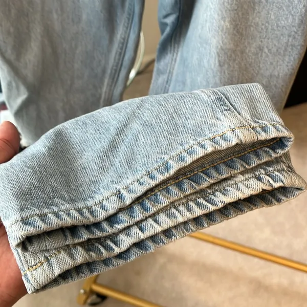 H&M distressed jeans size 8 - Image 6