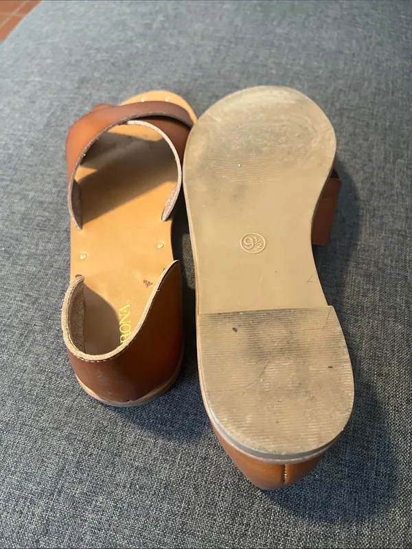 Merona Brown Crisscross Slide Sandals - Image 4