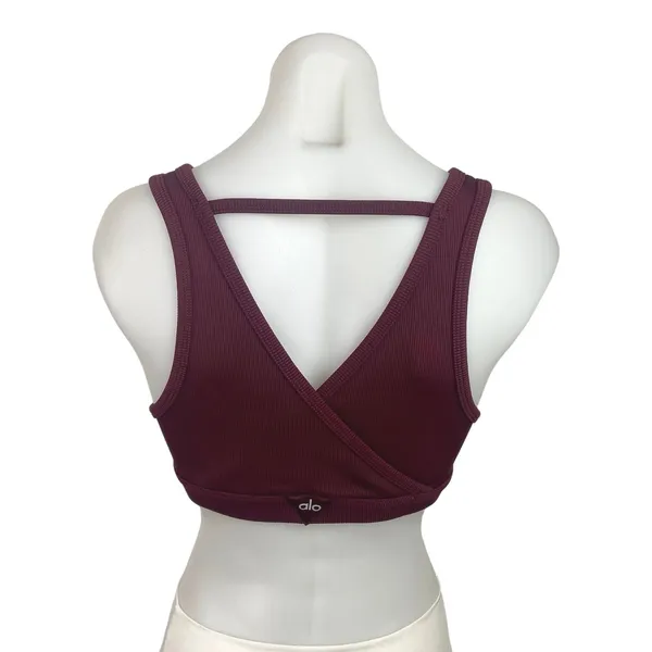 Alo Yoga Togetherness Red Cutout Back Ribbed Knit Padded Sports Bra Top Size S - Image 5