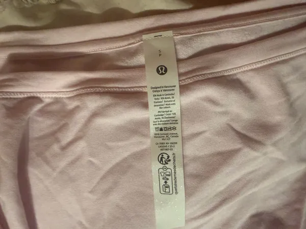 Lululemon Becalm - Image 2