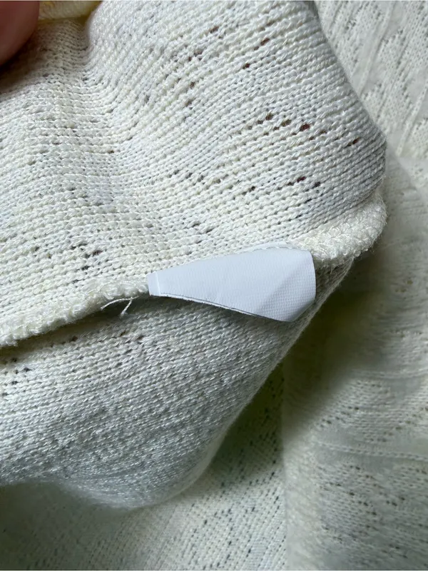 Zara Cream Cable-Knit Ruffle Shoulder Sweater‎ Size M - Image 7