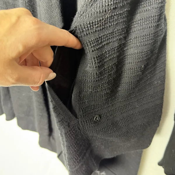 Lululemon Cardigan Black Find Your Calm Wrap Sweater Silk Blend Womens 6-8 - Image 4