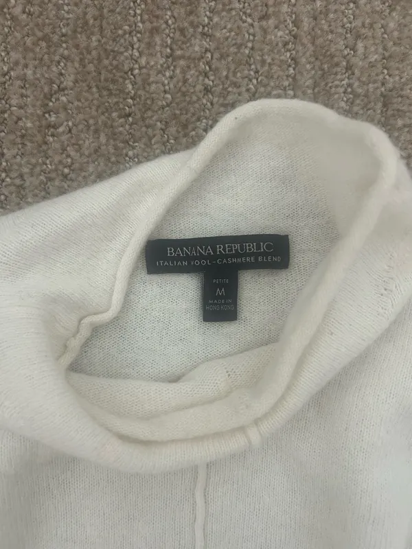 Wool sweater - Image 3