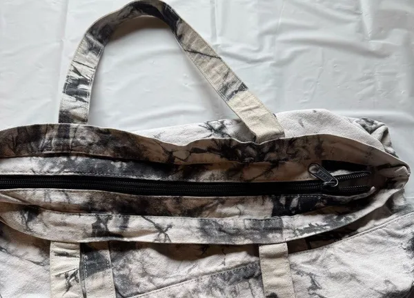 PINK Victoria’s Secret Black and Gray Acid Tie Dye Zip Top Canvas Tote - Image 7