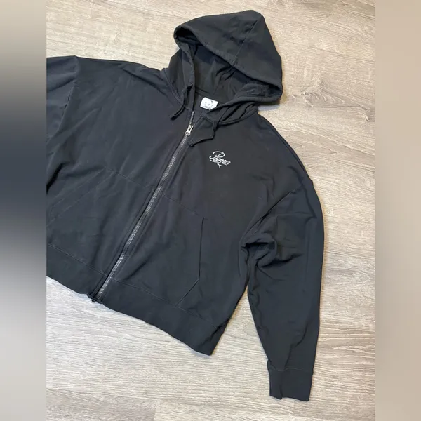 •PUMA• CROPPED ZIP UP HOODIE - Image 2