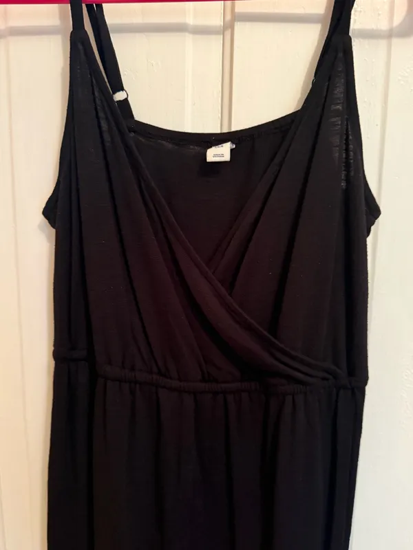 Old Navy wrap dress - Image 2