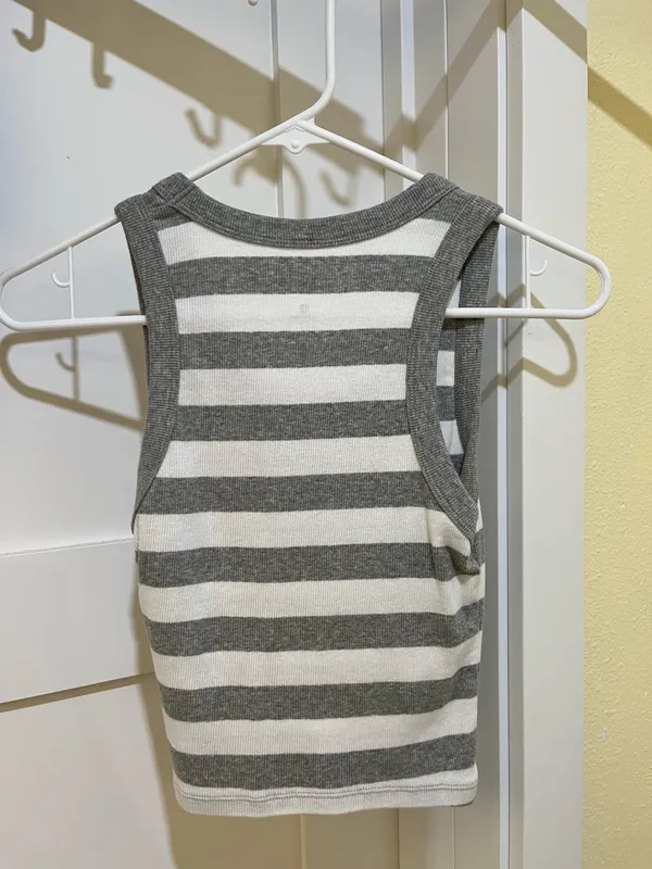 Hollister Tank Top - Image 2
