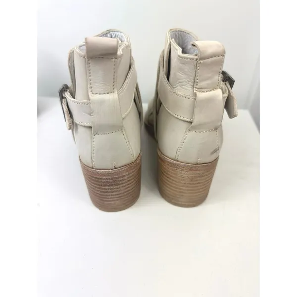 Cute NWTs Free People Boots Size 5.5 $78 MRSP - Image 3