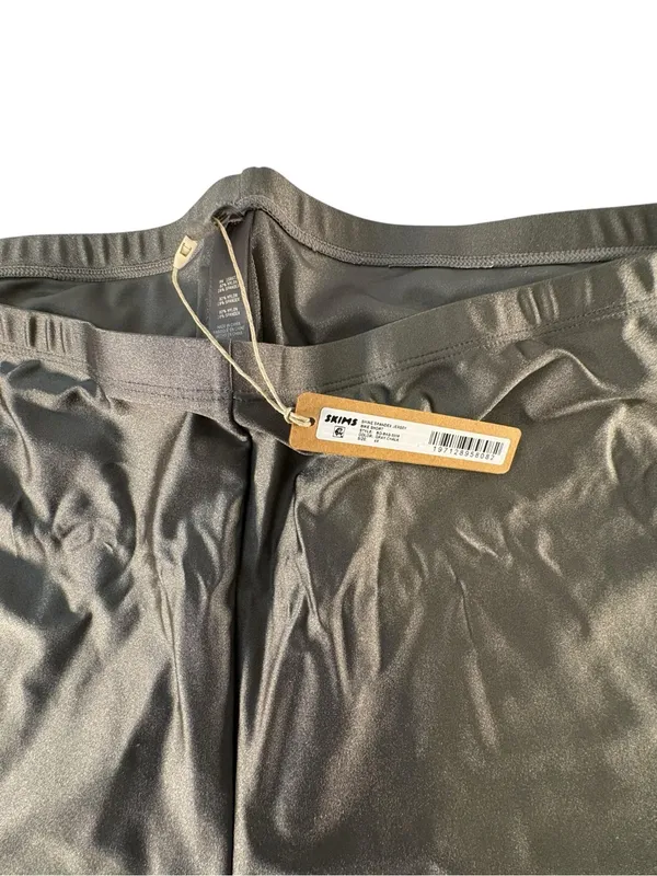 SKIMS Shine Spandex Jersey Bike Shorts 4X Gray Chalk NWT High Rise Plus - Image 3