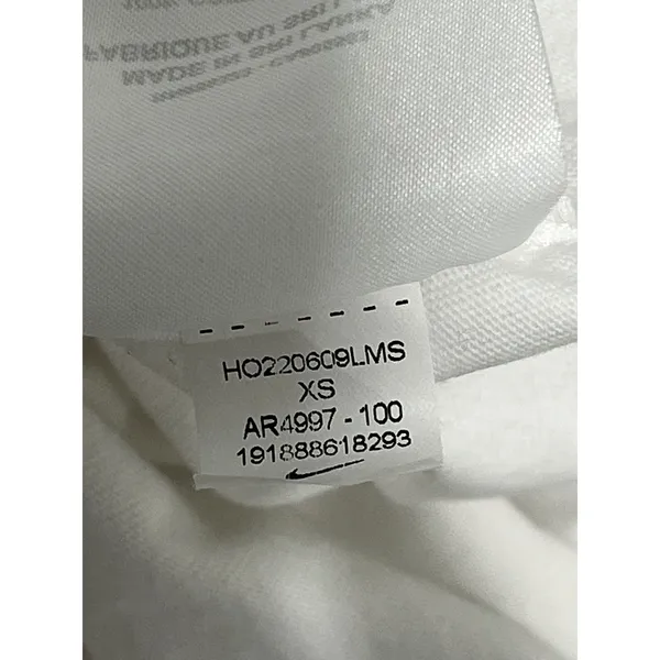 The Nike Tee White Embroidered Swoosh Logo T‎ Shirt XS - Image 9