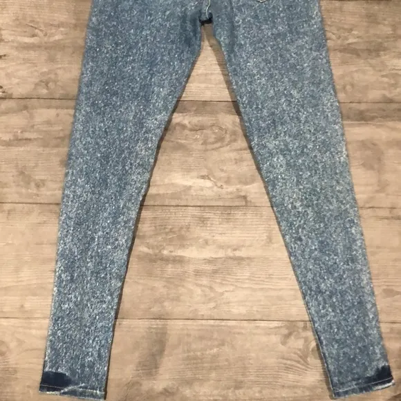 Levis Strauss full length Jegging - Image 5