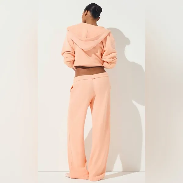 Skims NWT French Terry Low Rise Straight Leg Pant Cantaloupe Size L - Image 2