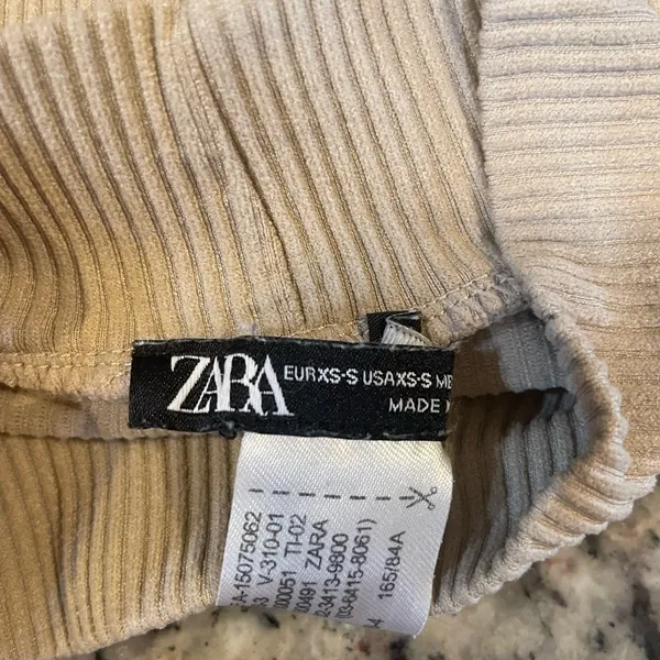 Zara Tan Ribbed Tank Top - Image 2