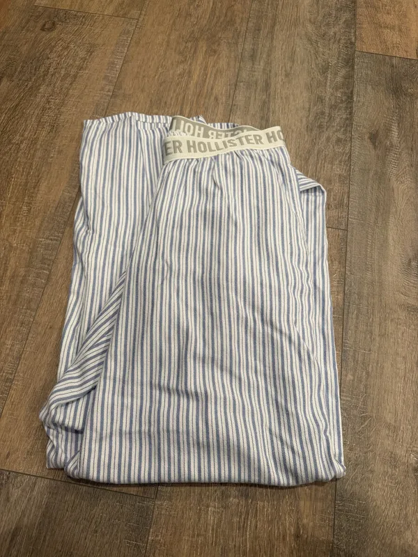 hollister pajama pants - Image 3