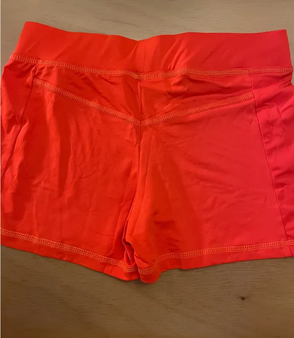 B91-64 New Women’s Hooters girl Uniform Shorts with a Flaw size T-Medium - Image 3