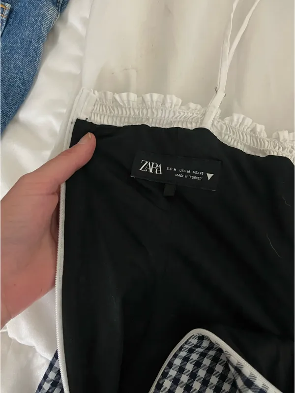 Zara medium dress - Image 4