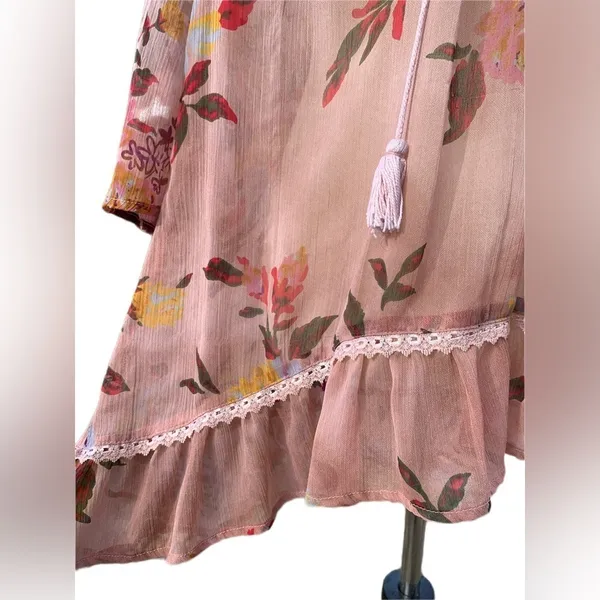Buckle Boutique Boho Floral Sheer Tunic Top Size S |‎ Pink Lace Tassels Ruffle Hem - Image 7