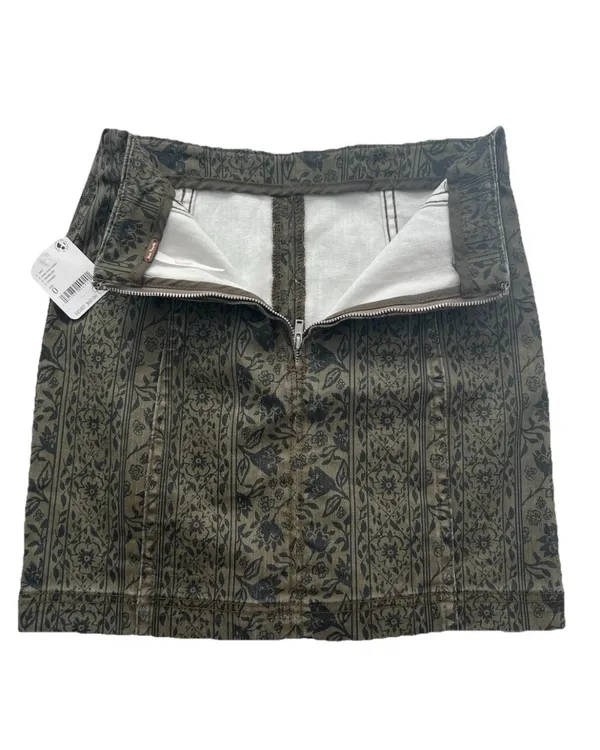 Free People NWT Sz 0(XS) Modern Femme Denim Mini Skirt Olive Black Floral - Image 6