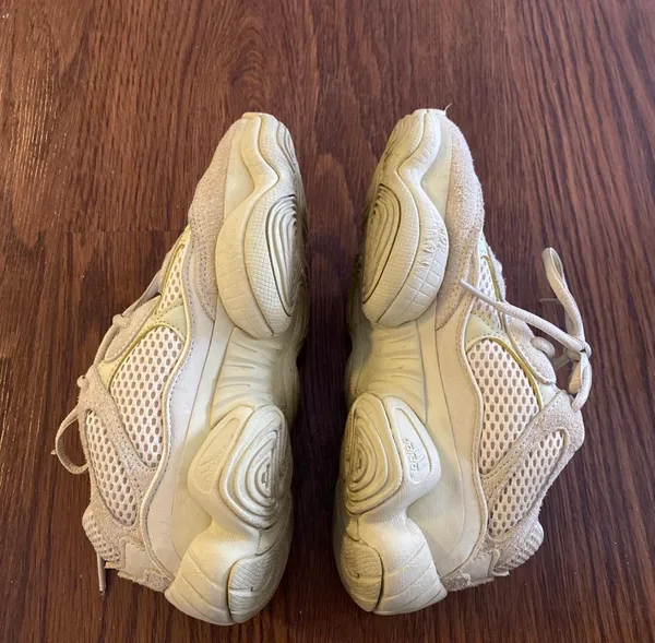 Yeezy 500 Boost Super Moon - Image 2