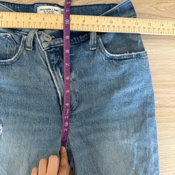 Abercrombie & Fitch 24/00 Short 90s Straight Ultra High Rise Jeans Criss Cross - Image 7
