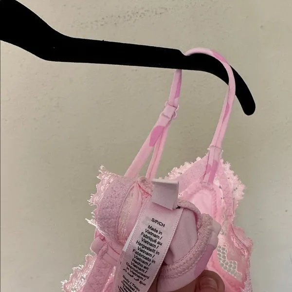 Skims‎ Heartbreaker Lace Scoop Bralette Pink Heart Print Small NWOT - Image 6