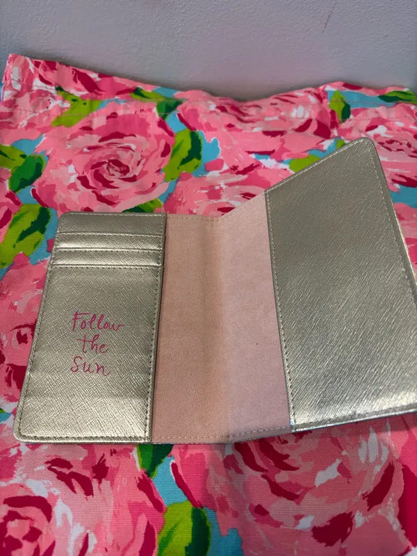 Lilly Pulitzer Passport Holder - Image 2