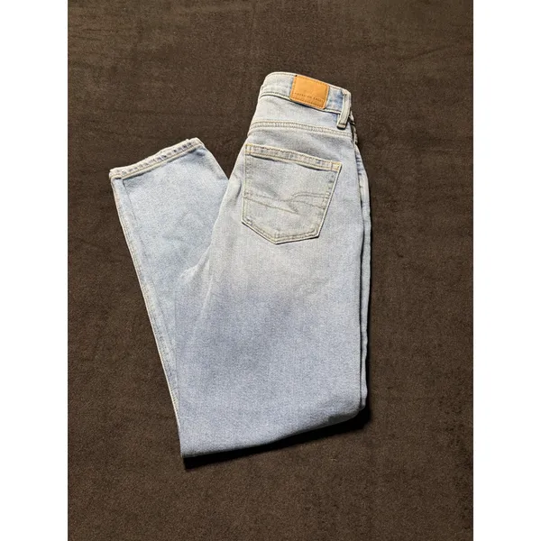 American Eagle Outfitters Womens Mom Jeans‎ Light Wash Distressed High Rise Size - Image 10