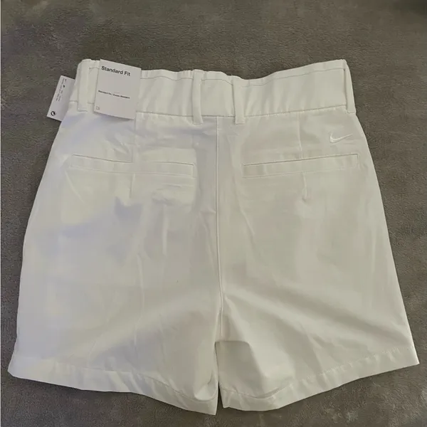 🦄NWT NIKE DRI-FIT Women's 5" Golf Shorts, XS - Image 3