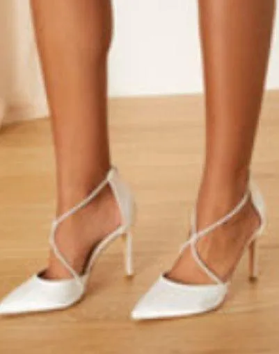 White Heels - Image 2