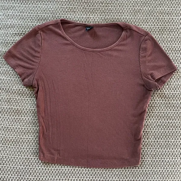 Shein Womens XS Crop Top Brown Ribbed Short Sleeve Stretch - Image 2