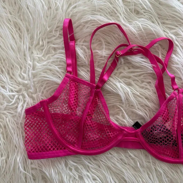 Victoria's Secret Very Sexy Fishnet Open-Cup Low-Cut Demi Bra Pink Size Large - Image 4