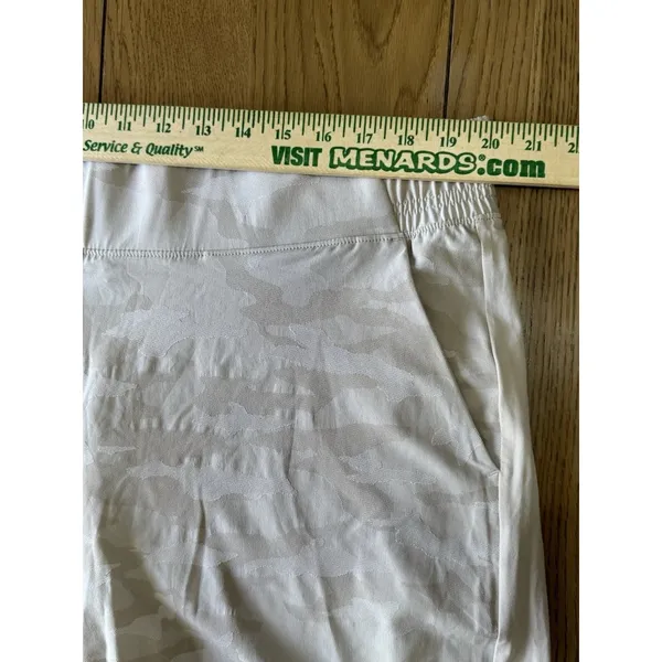Athleta Tall Brooklyn Beige Camo‎ Jogger Athletic Pants Women Size 20 Athleisure - Image 4