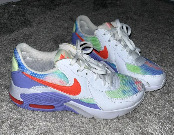 Nike Woman’s  Shoes - Image 2