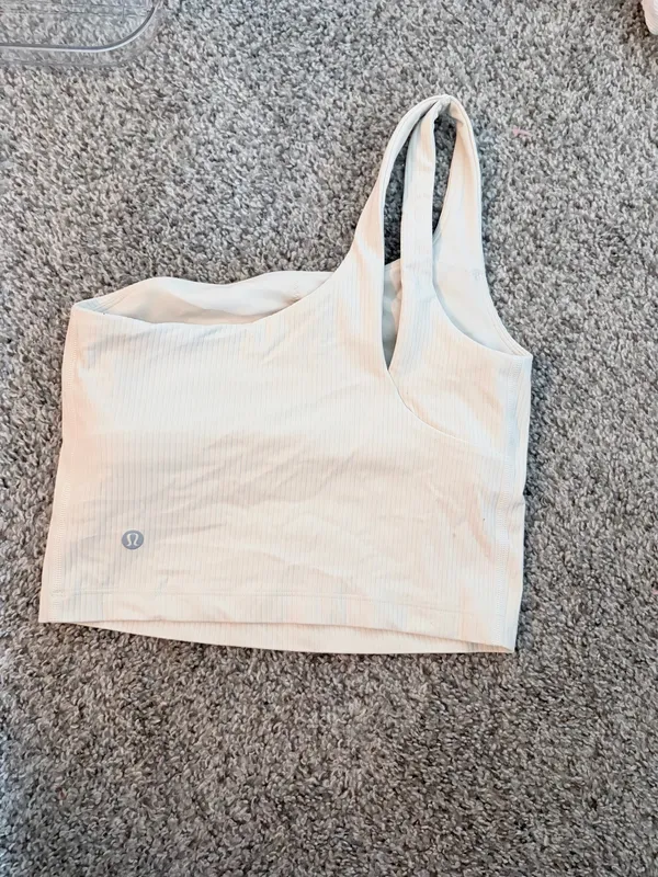 Lululemon - Image 2