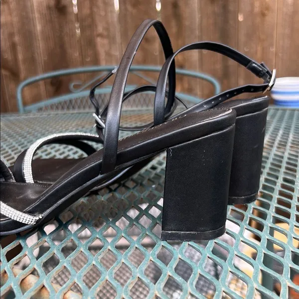 Source Unknown Black Strappy Platform 3 Inch Heels with Rhinestone Detail Bridesmaids Formal 8 - Image 7