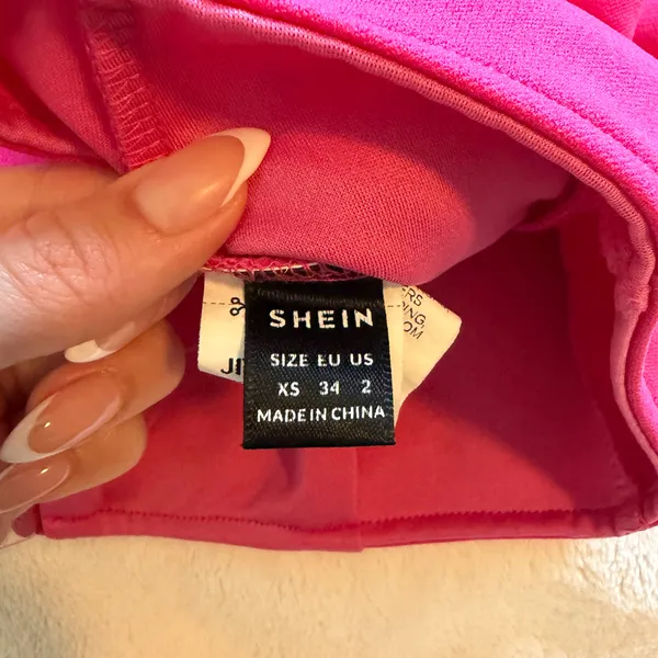 Hot Pink Mini Skirt with Side Slit - Image 7