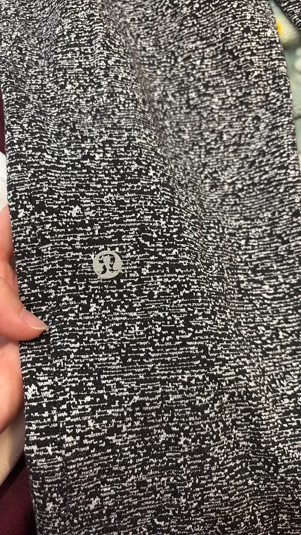 Lululemon Joggers - Image 5