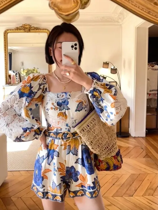 Farm Rio Romper M NWT Summer Flowers Off-White Floral Resort Trendy - Image 3