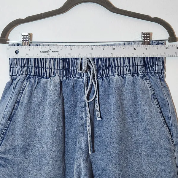Pink Lily High-Rise Denim Shorts Size Large - Image 3