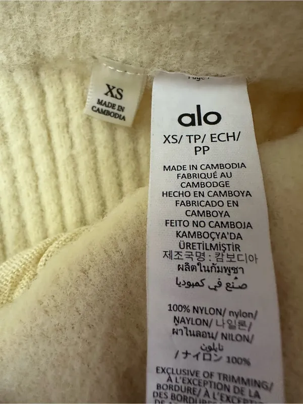 700. Alo Yoga Snuggle Up Sweater High-Waist Wide Leg Pants xs - Image 7